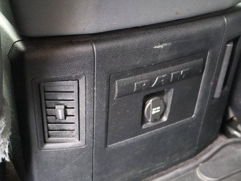 Used 2016 RAM 1500 Big Horn RWD image 30