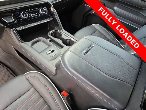 Used 2024 GMC Sierra 2500 AT4X image 25