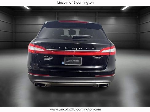 Used 2016 Lincoln MKX Select w/ Select Plus Package AWD/4WD image 5
