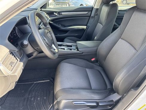 Used 2022 Honda Accord LX image 9