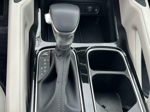 Used 2024 Kia Telluride S w/ S Sunroof Package image 35