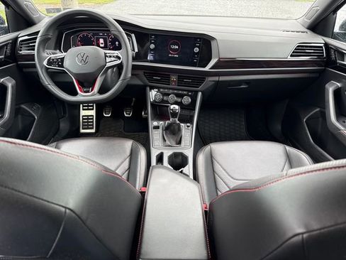 Used 2022 Volkswagen Jetta GLI Autobahn FWD image 18