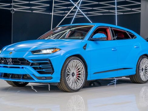 Used 2022 Lamborghini Urus image 3