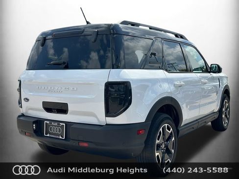 Used 2024 Ford Bronco Sport Outer Banks AWD/4WD image 9