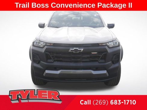 New 2026 Chevrolet Colorado Trail Boss AWD/4WD image 2