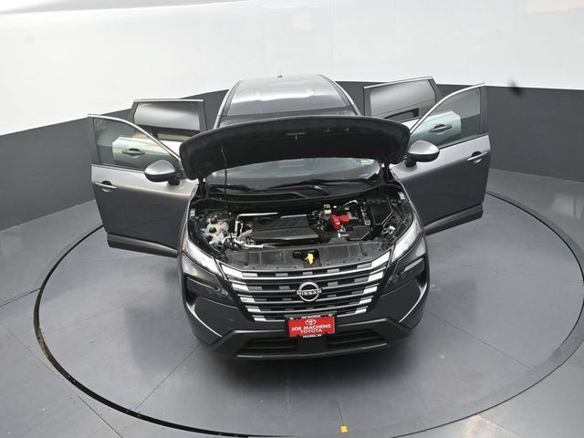 Used 2024 Nissan Rogue SV AWD/4WD image 40