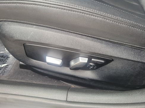 Used 2019 BMW 530i RWD image 22