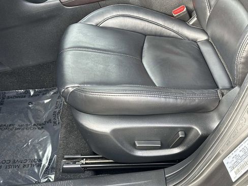 Used 2017 MAZDA MAZDA3 Touring image 26