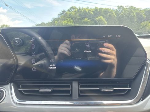 New 2026 Chevrolet Trax LT FWD image 19