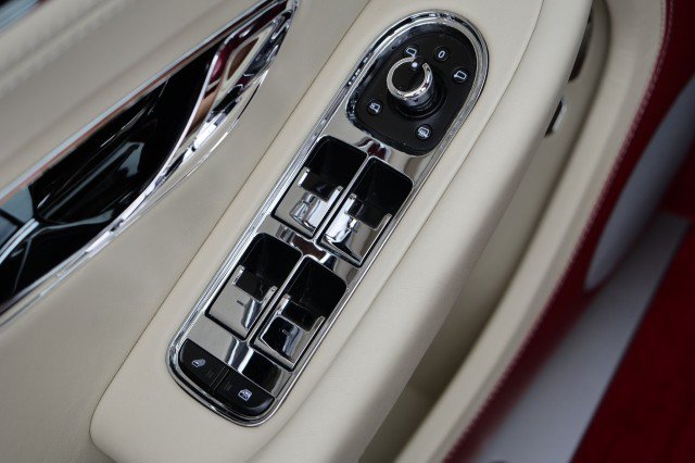 Used 2021 Bentley Continental GT AWD/4WD image 31