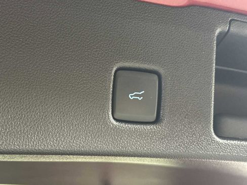 New 2026 Ford Escape ST-Line w/ Tech Pack #1 AWD/4WD image 20