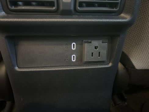 Used 2025 Toyota 4Runner TRD Sport image 15