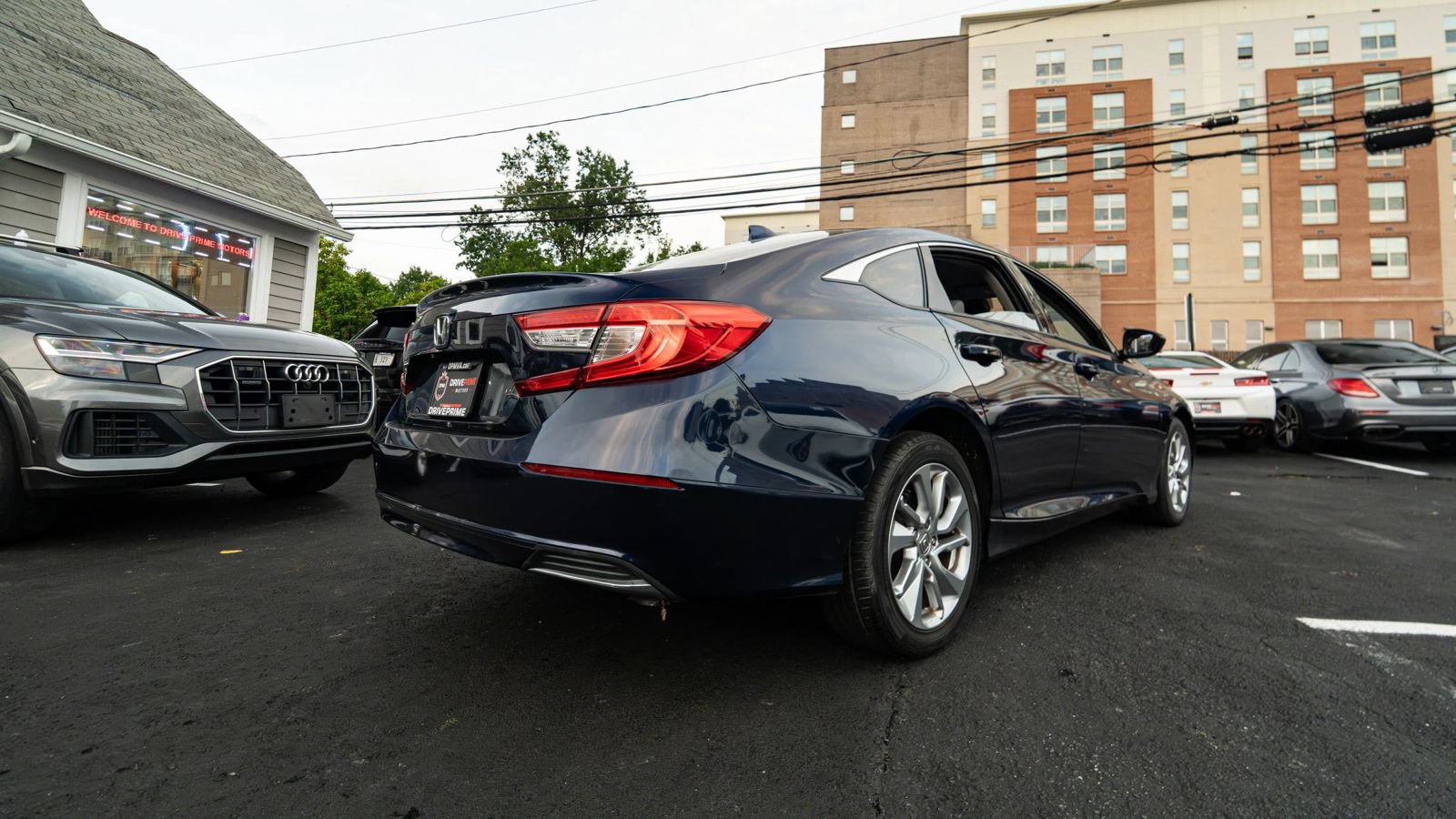 Used 2018 Honda Accord LX image 3