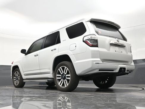 Used 2024 Toyota 4Runner Limited image 22