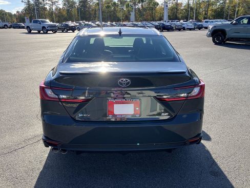 New 2026 Toyota Camry SE image 4