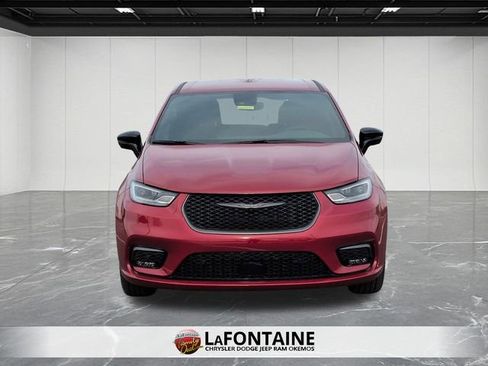 New 2026 Chrysler Pacifica Select image 8