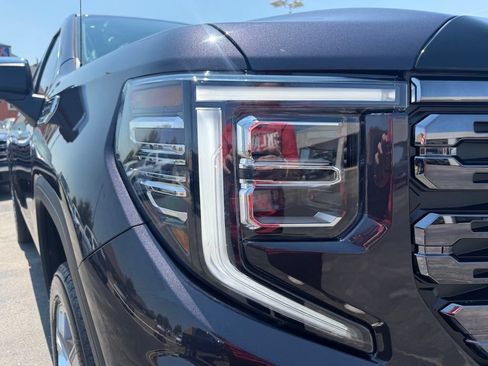 Used 2025 GMC Sierra 1500 Denali AWD/4WD image 6