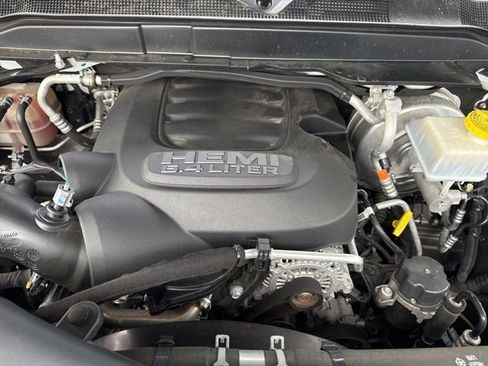 Used 2019 RAM 2500 Big Horn image 29