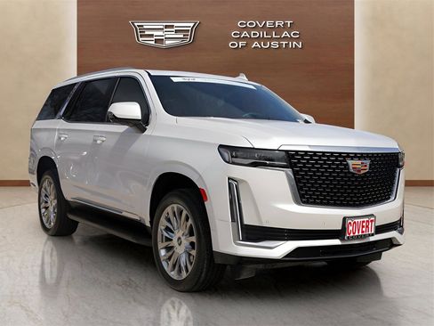 Used 2024 Cadillac Escalade Premium Luxury image 6