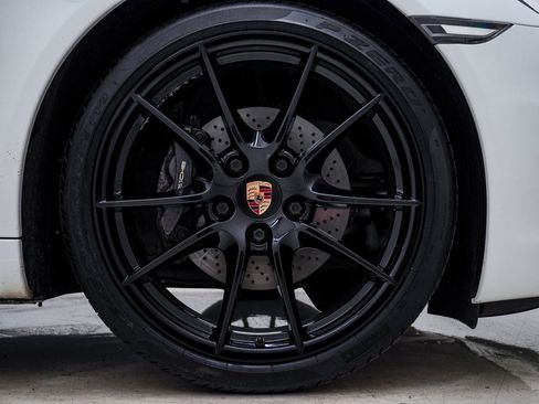 Certified 2015 Porsche 911 Carrera image 13