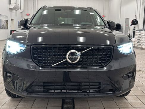 Used 2026 Volvo XC40 B5 Plus w/ Protection Package Premier image 10