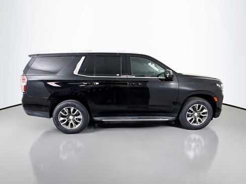 Used 2022 Chevrolet Tahoe LT w/ Luxury Package RWD image 10