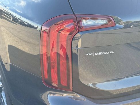 New 2025 Kia Telluride LX image 11