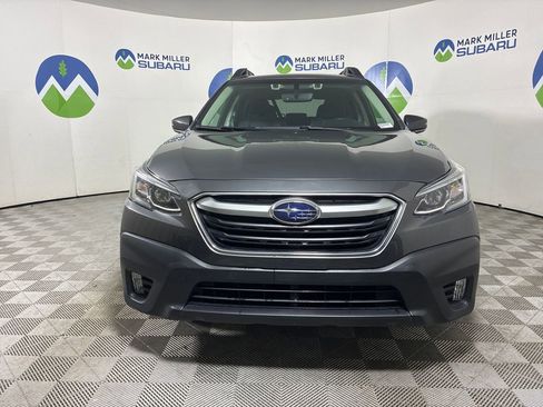 Used 2022 Subaru Outback Limited image 2