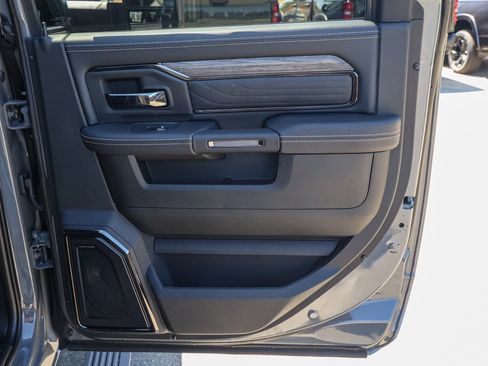 New 2026 RAM 3500 Limited AWD/4WD image 24