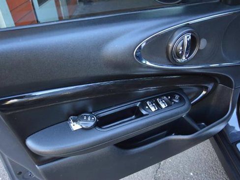 Used 2017 MINI Cooper Clubman S image 57