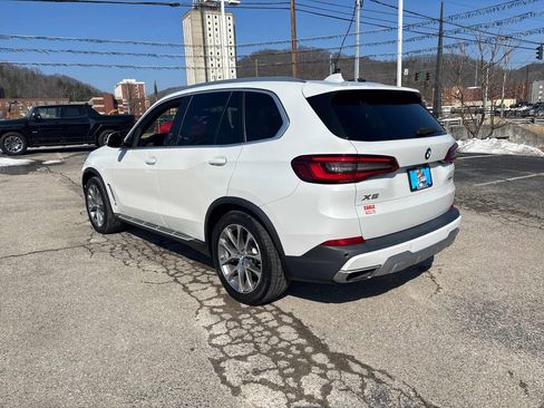Used 2019 BMW X5 xDrive40i w/ Premium Package 2 image 3