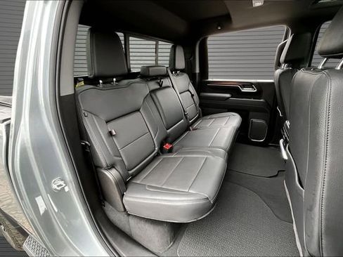 Used 2025 GMC Sierra 2500 Denali w/ Denali Reserve Package AWD/4WD image 26