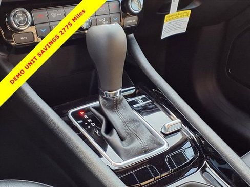 New 2026 Jeep Compass Limited image 10