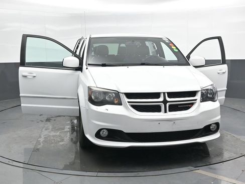 Used 2017 Dodge Grand Caravan GT FWD image 44