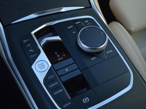 Certified 2023 BMW 330i xDrive Sedan w/ Premium Package image 24