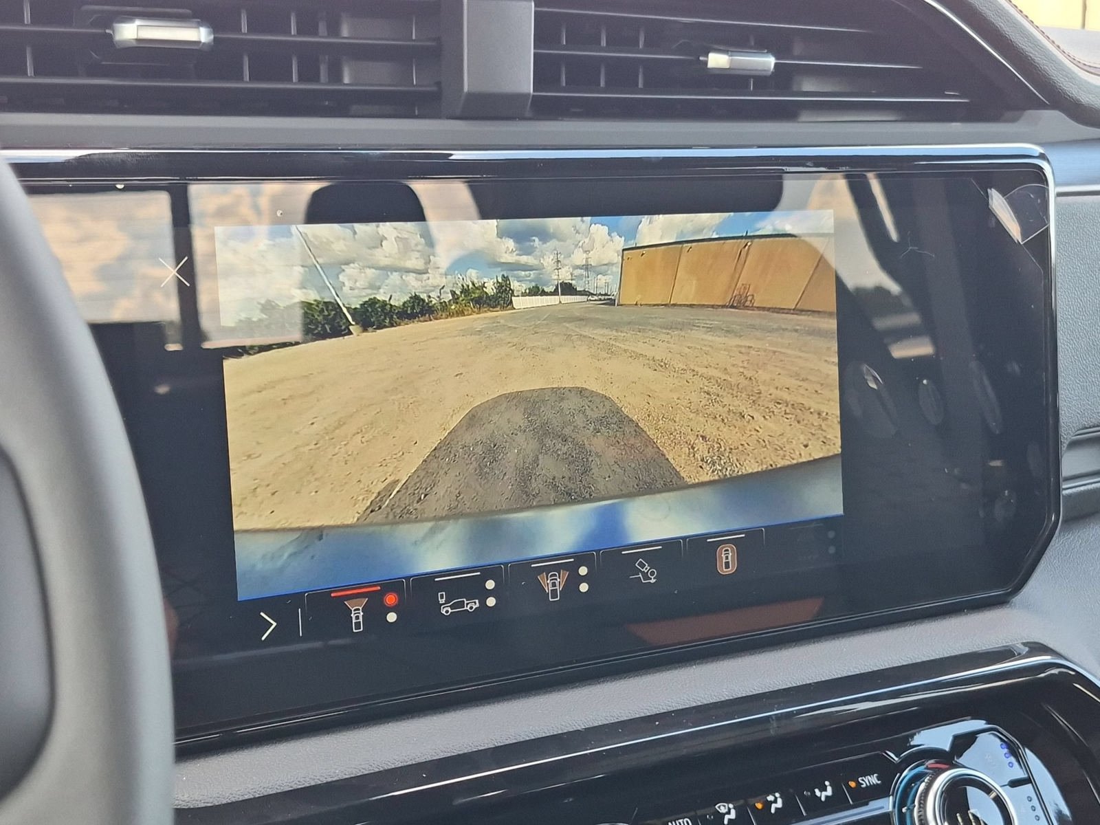 New 2026 GMC Sierra 1500 AT4 w/ AT4 Premium Package AWD/4WD image 19