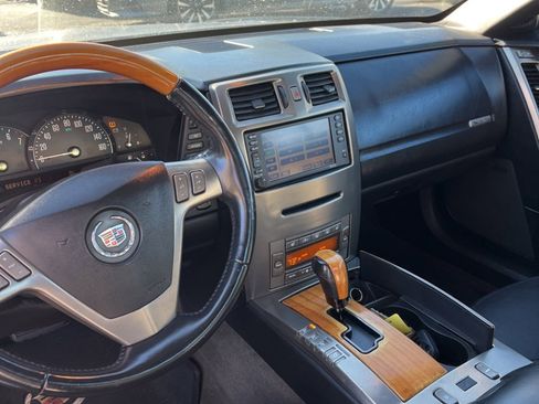 Used 2004 Cadillac XLR image 14