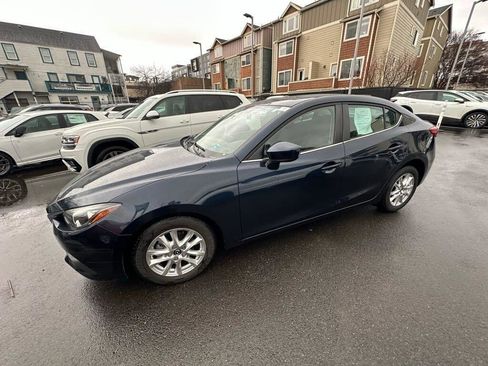 Used 2016 MAZDA MAZDA3 i Touring w/ Popular Equipment Package image 3