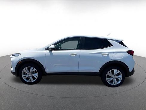 Used 2025 Buick Encore GX Preferred FWD image 9