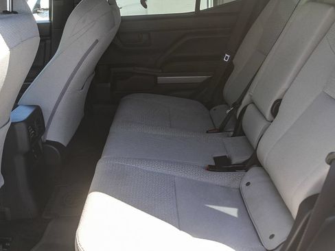 Used 2026 Toyota 4Runner SR5 AWD/4WD image 15