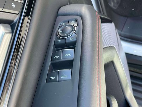 New 2026 GMC Yukon XL AT4 Ultimate AWD/4WD image 22