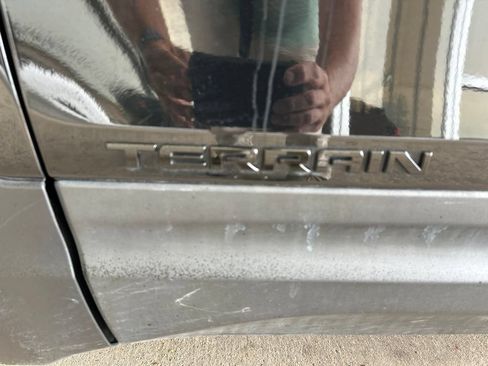Used 2020 GMC Terrain SLT w/ Preferred Package FWD image 30