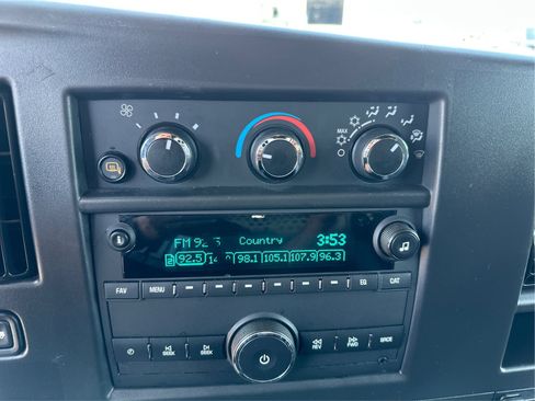 Used 2025 GMC Savana 2500 w/ Driver Convenience Package RWD image 13