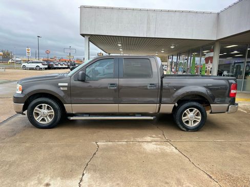 Used 2005 Ford F150 XLT image 5