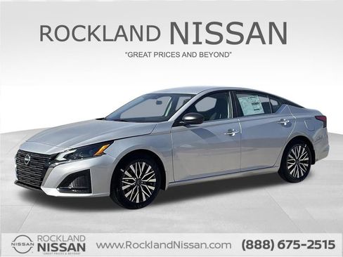 New 2026 Nissan Altima 2.5 SV FWD image 1