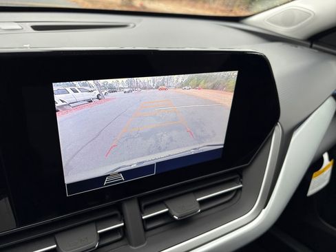 New 2026 Chevrolet Trax LS w/ LS Convenience Package image 17