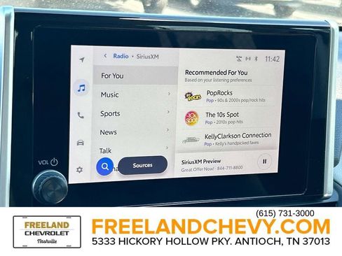 Used 2023 Toyota RAV4 XLE Premium image 36