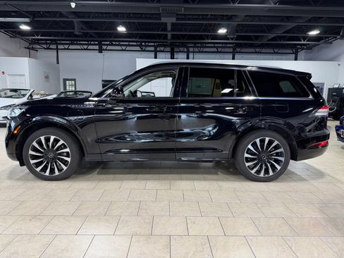 Used 2020 Lincoln Aviator Grand Touring w/ Elements Package Plus AWD/4WD image 26