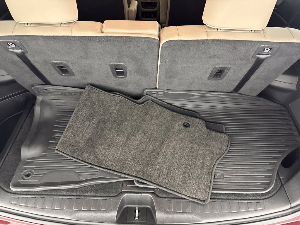 Used 2017 Honda Pilot Elite image 39