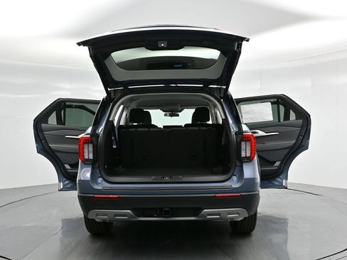 Used 2025 Ford Explorer Active image 38